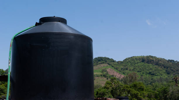 ALCALDE DE MORALES RUFINO PINEDO ENTREGARÁ TANQUES ELEVADOS DE AGUA A 10 COMUNIDADES. 